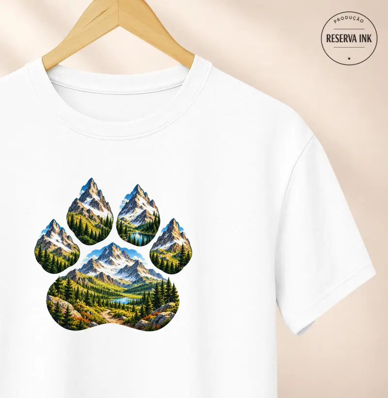 Entre Trilhas e Patas - Camiseta