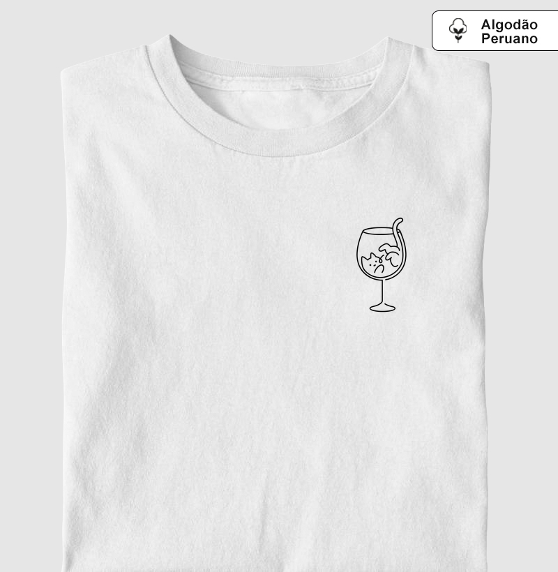 Gato e Vinho Traços