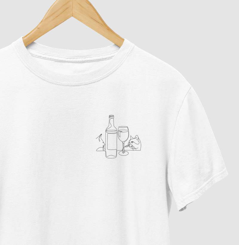 Camiseta Wine and Cats