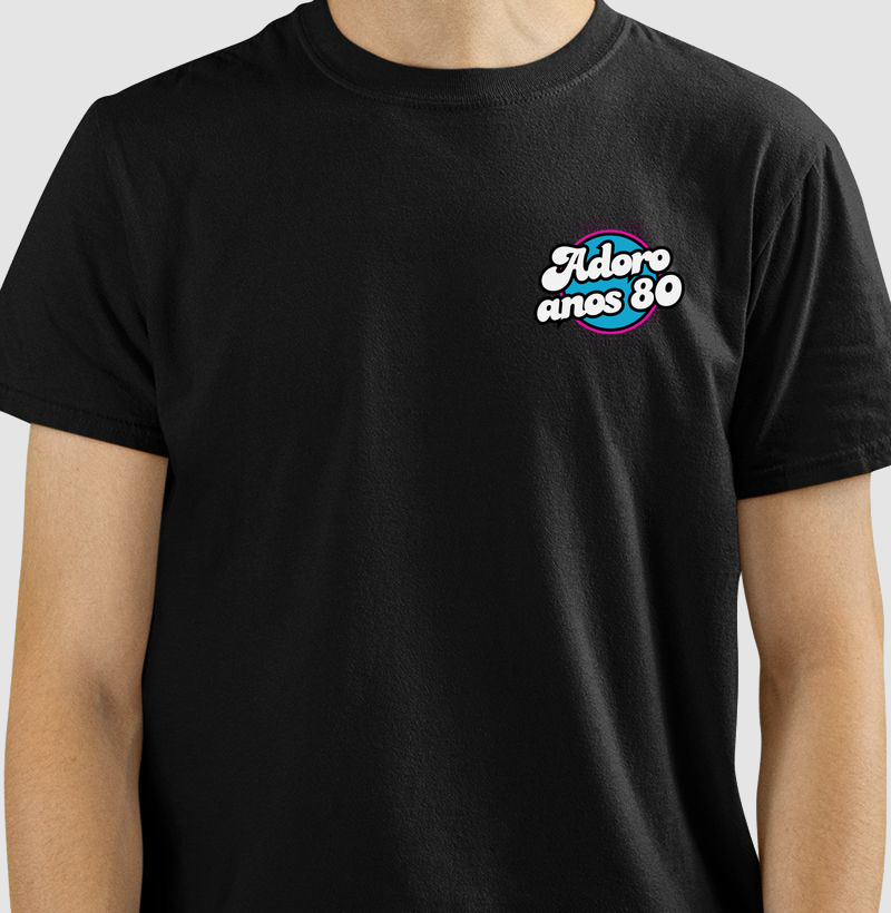 Camiseta Adoro Anos 80 Logo Minimalista
