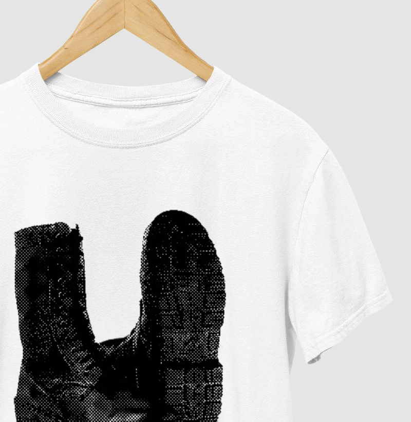 Coturno: Firmeza em Cada Passo