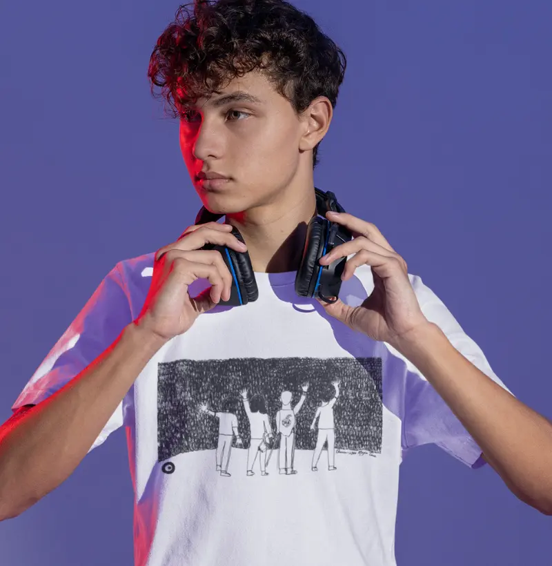 Camiseta Adulto Último show by João Pedro Pacheco