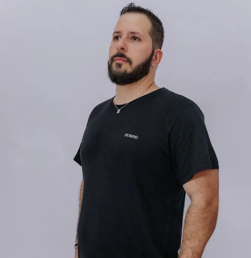 Camiseta Pugno Essential