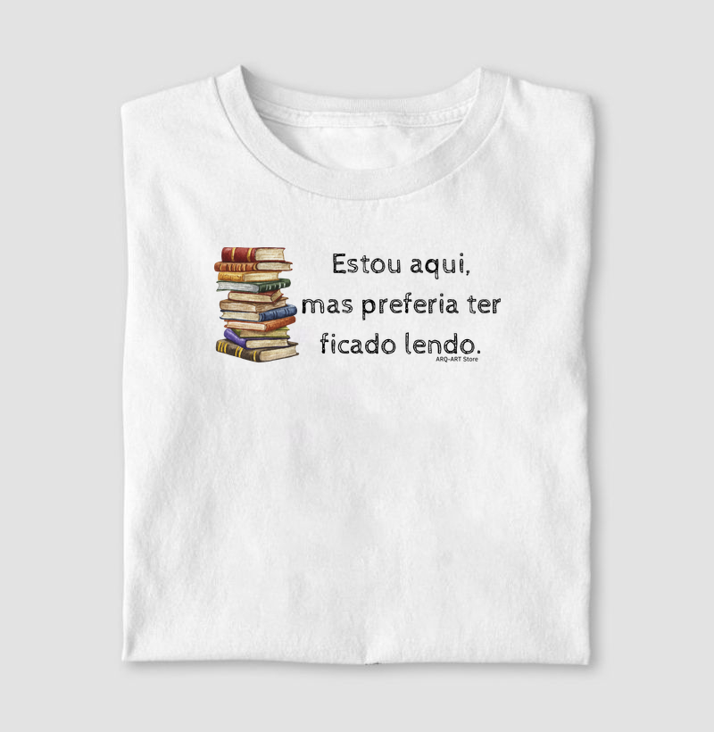 Estou aqui, mas preferia ter ficado lendo. II