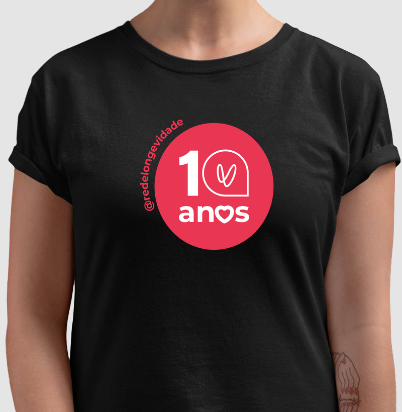 10 anos - balão cor vermelho - centralizado -  @redelongevidade