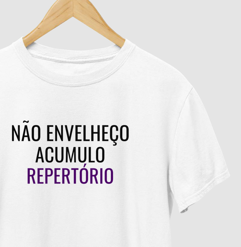 Não envelheço. Acumulo repertório