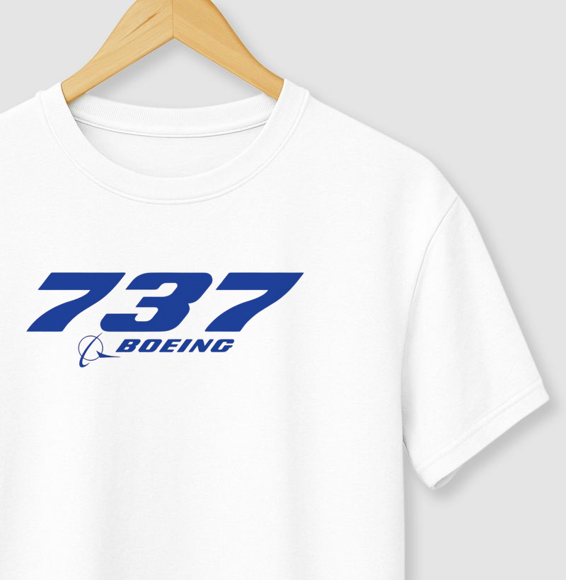 BOEING 737