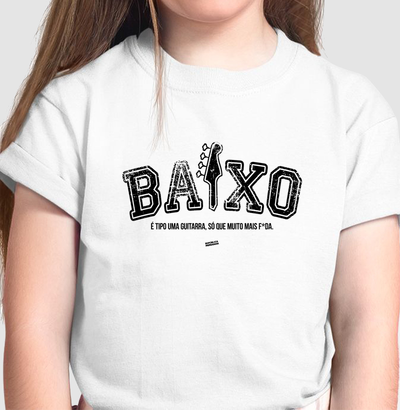 Baixo é tipo uma guitarra, só que muito mais f*da