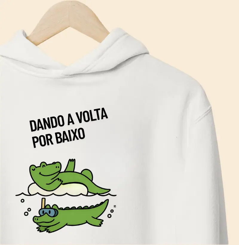 Hoodie Moletom Dando a volta, por baixo 