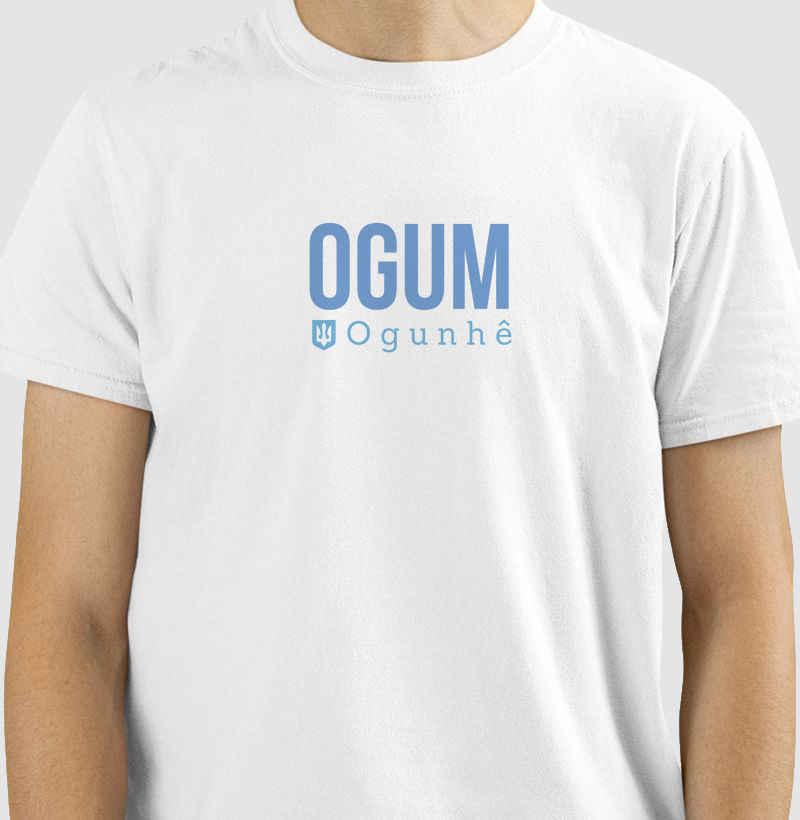 Camiseta Masculina com Estampa de Ogum Ogunhê - Umbanda