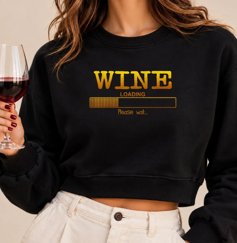 Wine Loading - Cropped Moletom