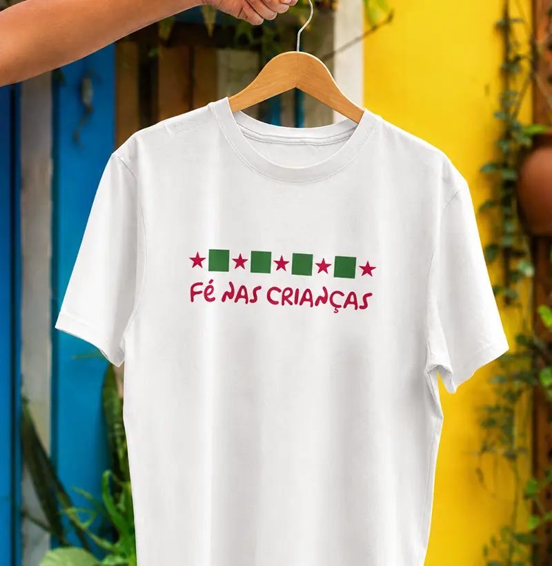 Camiseta - Fé nas crianças