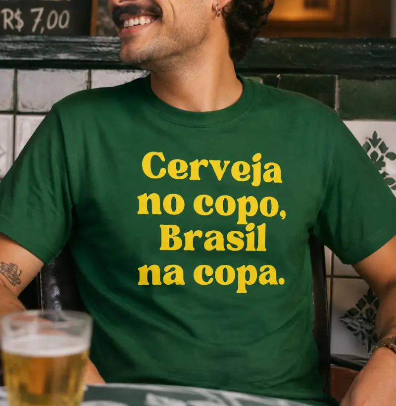 CERVEJA NO COPO, BRASIL NA COPA.