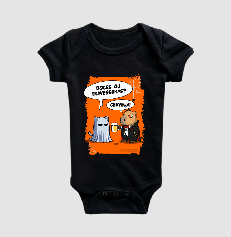 Capivara Halloween