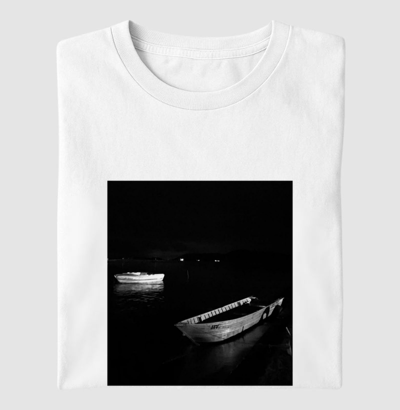 Encontros E Despedidas No Cais