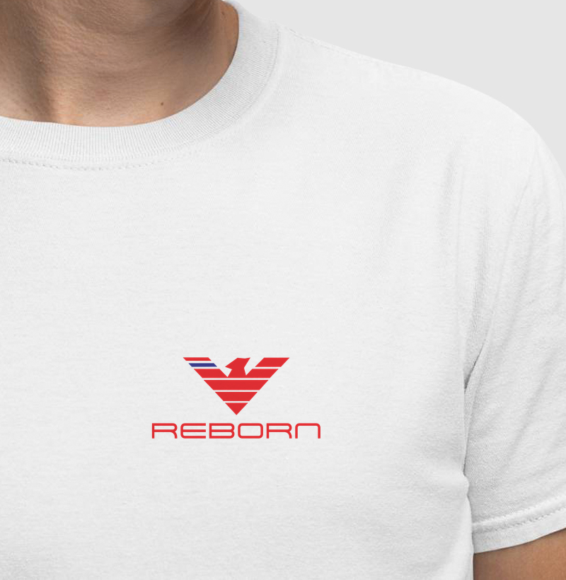 A estampa REBORN celebra o poder do renascimento. Inspirada na águia, símbolo universal de força, visão e liberdade, esta arte representa aqueles que se recusam a ser definidos pelas quedas e escolhem escrever uma nova história a cada desafio