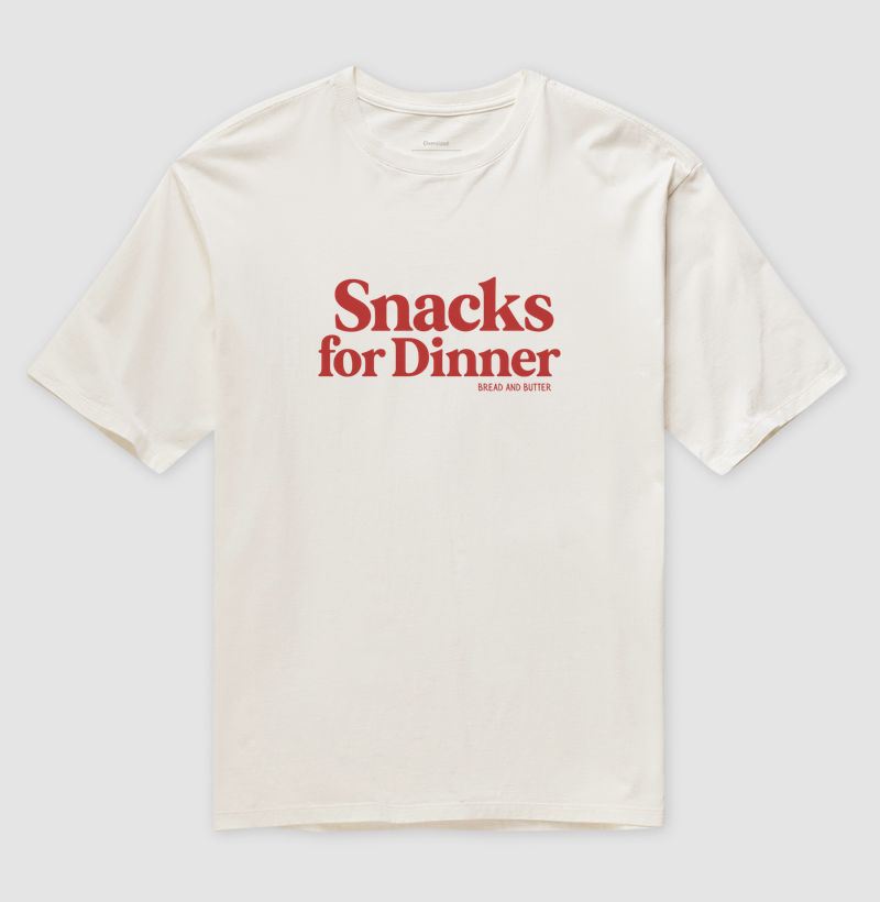 Camiseta Oversized Snacks for Dinner