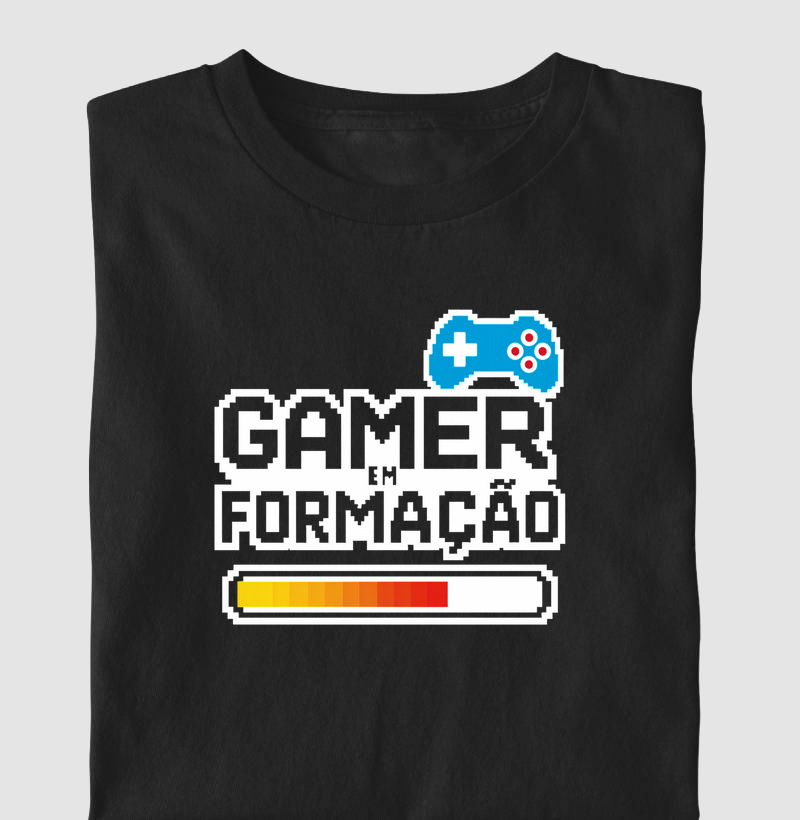 Camiseta Infantil Gamer em Formação – Pixel Art Estilo 8-Bit | ManaMoney Mini
