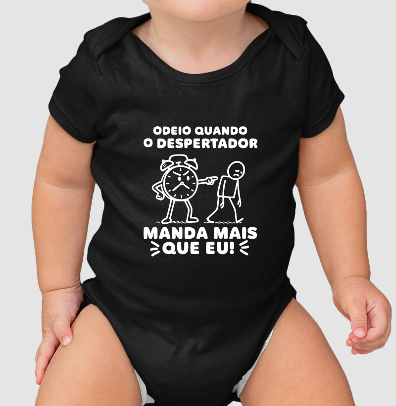 Odeio quando o despertador manda mais que eu!