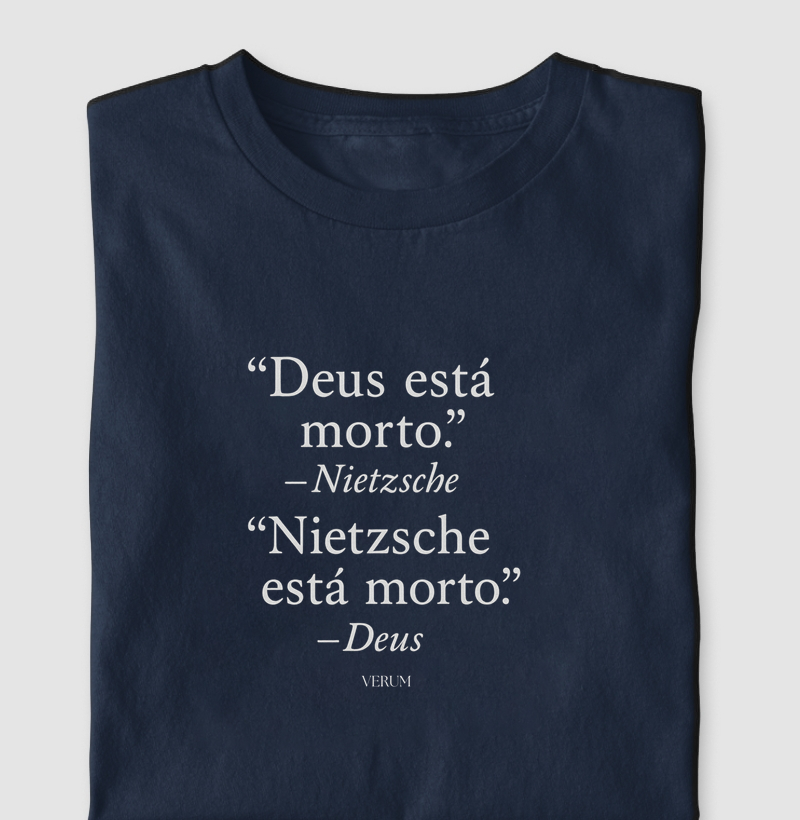 Camiseta Nietzsche - Deus está morto