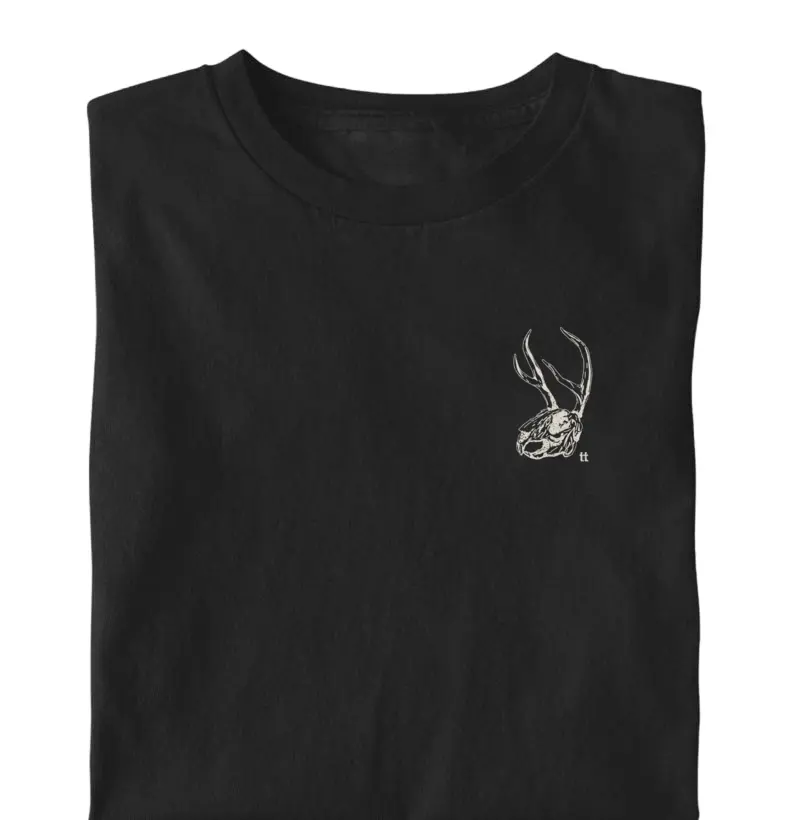 Camiseta Horned Rabbit | Ruído Mudo