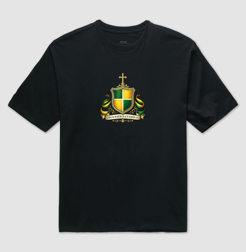 Camiseta Oversized Deus Pátria e Família