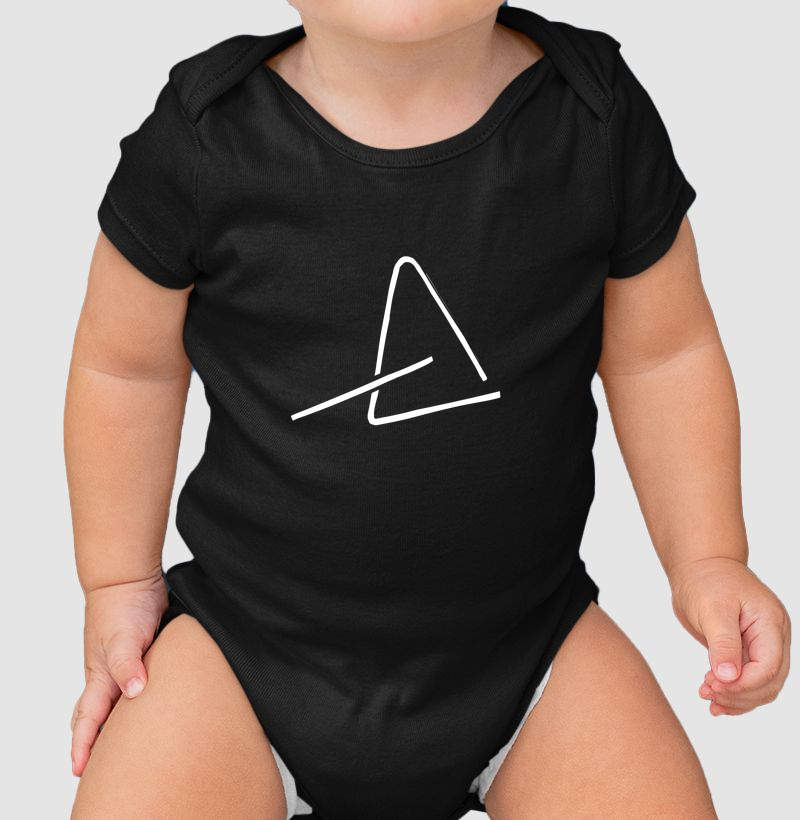 Triangulo no peito
