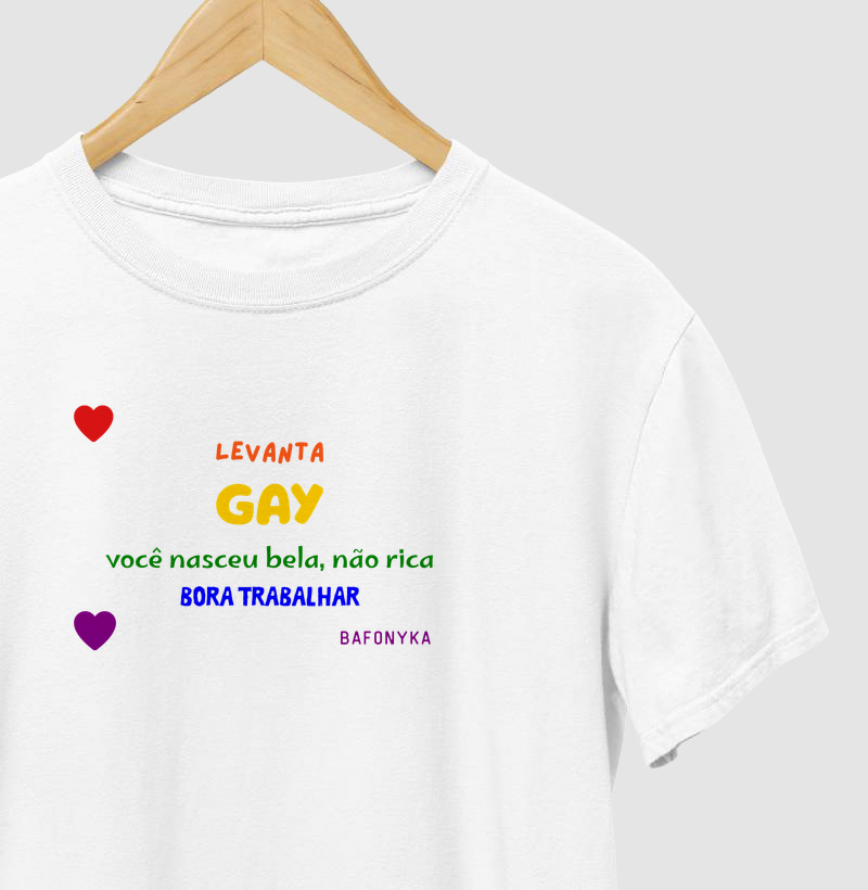 💄 Levanta, gay. Você nasceu bela, não rica.