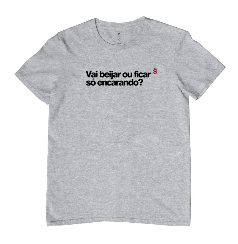 Vai beijar ou ficar só encarando?
