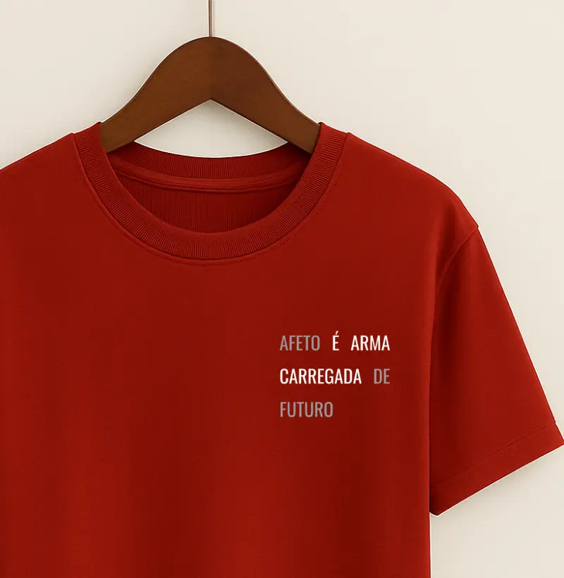 Afeto é arma carregada de futuro