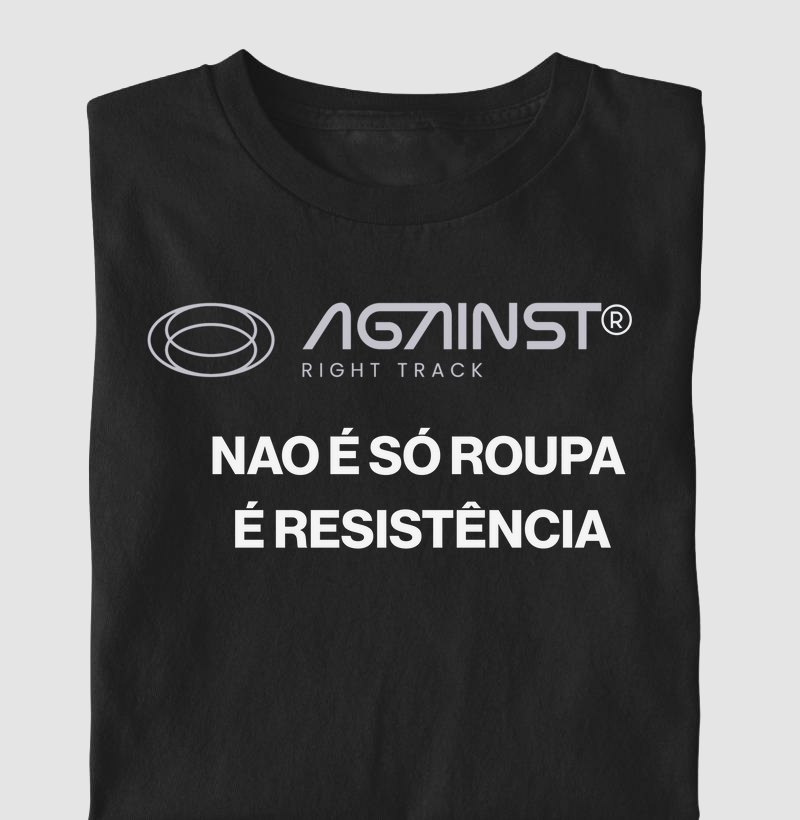 Não é só roupa é resistência.