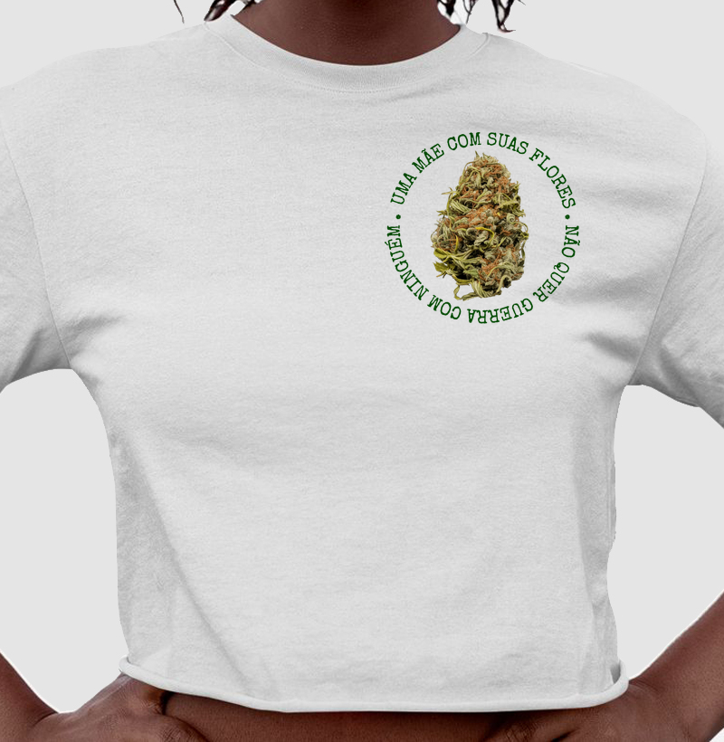 Uma mãe com suas flores não quer guerra com ninguém