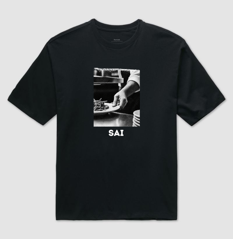 sai - Camiseta Oversized
