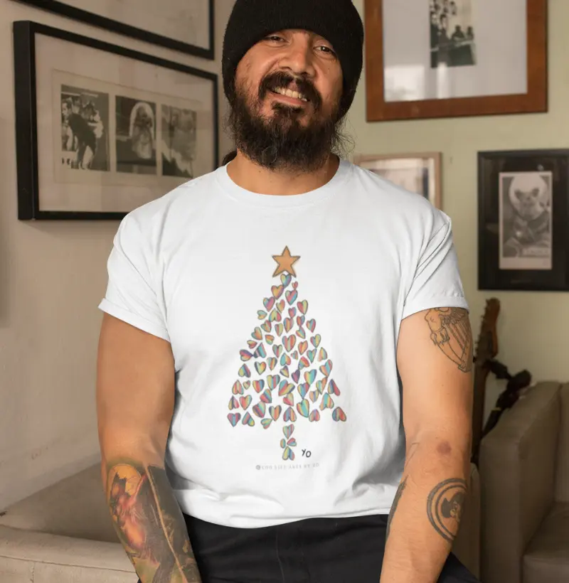 Camiseta Adulto Branca Corações by Johannes Cruzué