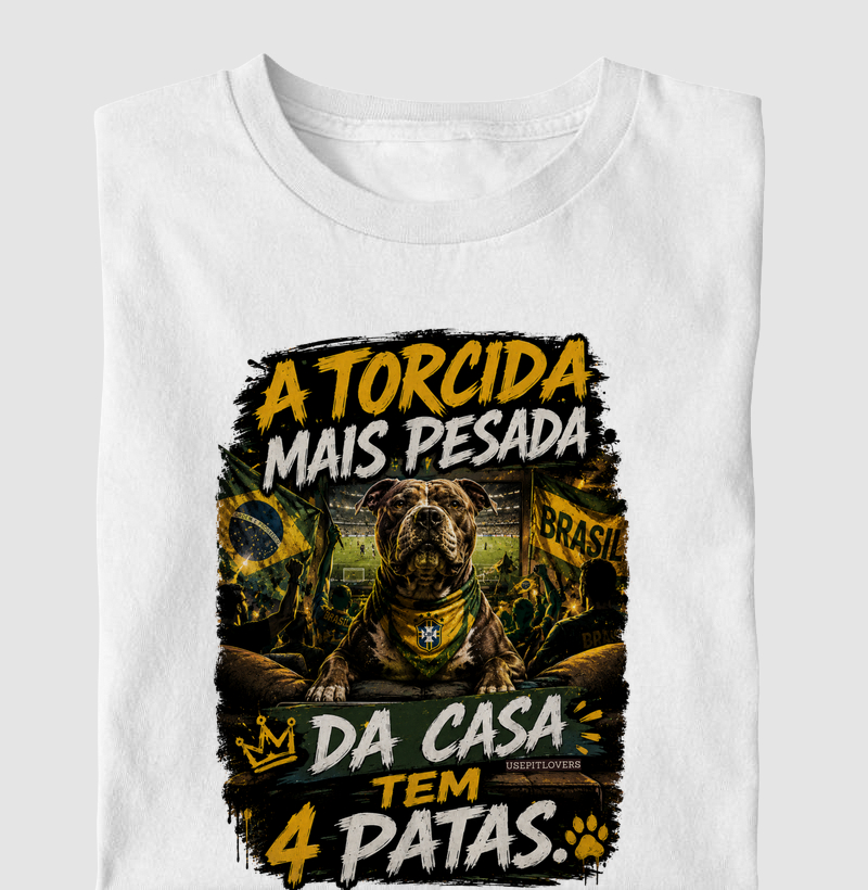 A TORCIDA MAIS PESADA DA CASA TEM 04 PATAS.
