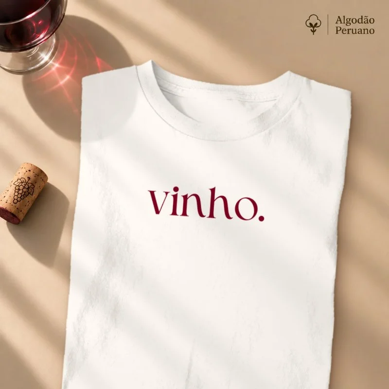 Camiseta Vinho.