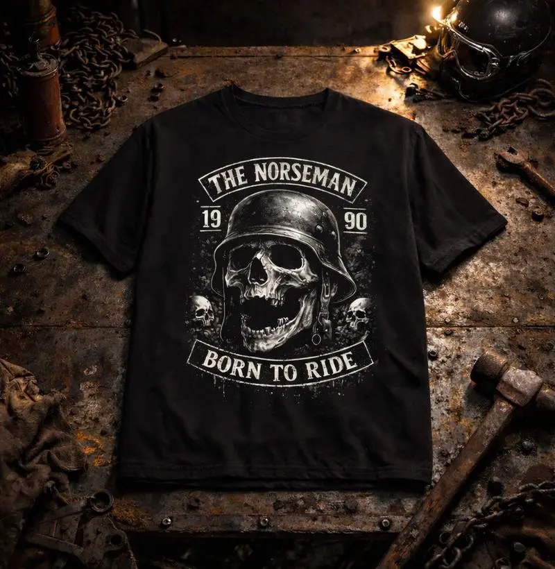 Camiseta Skull and Helmet