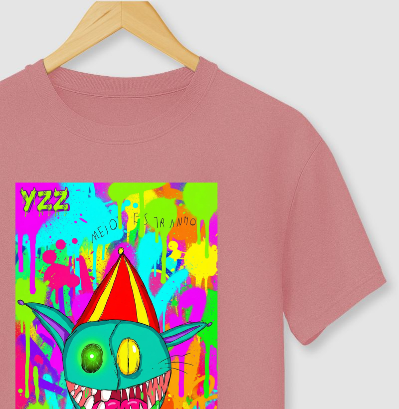 Chapéu Torto - O Meio Estranho