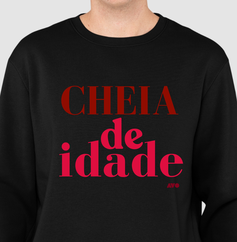 Cheia de idade (over)