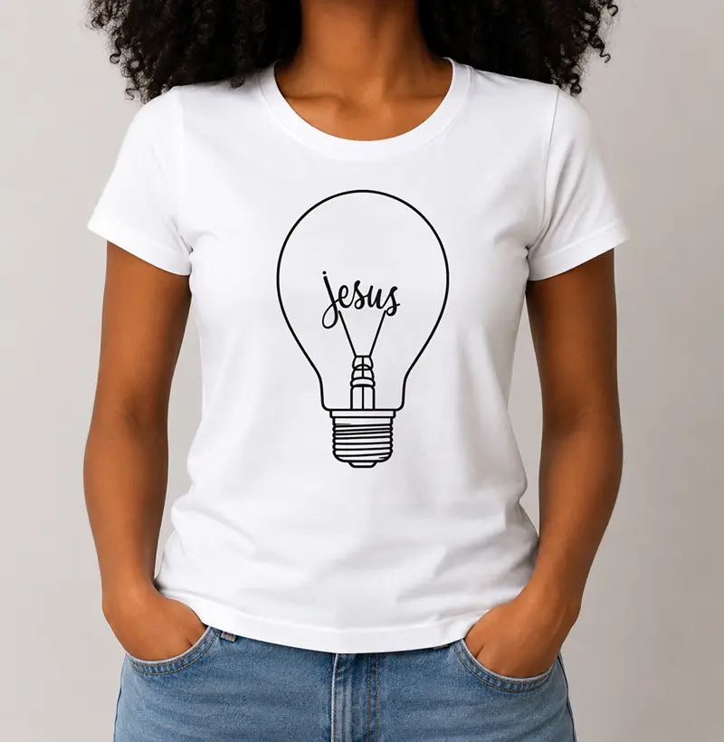 Camiseta Feminina Jesus é a Luz - Camiseta