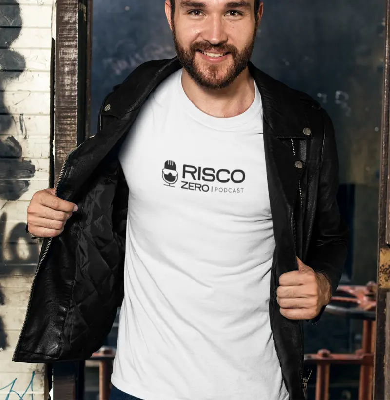 T-Shirt Masculino Branca - Risco Zero