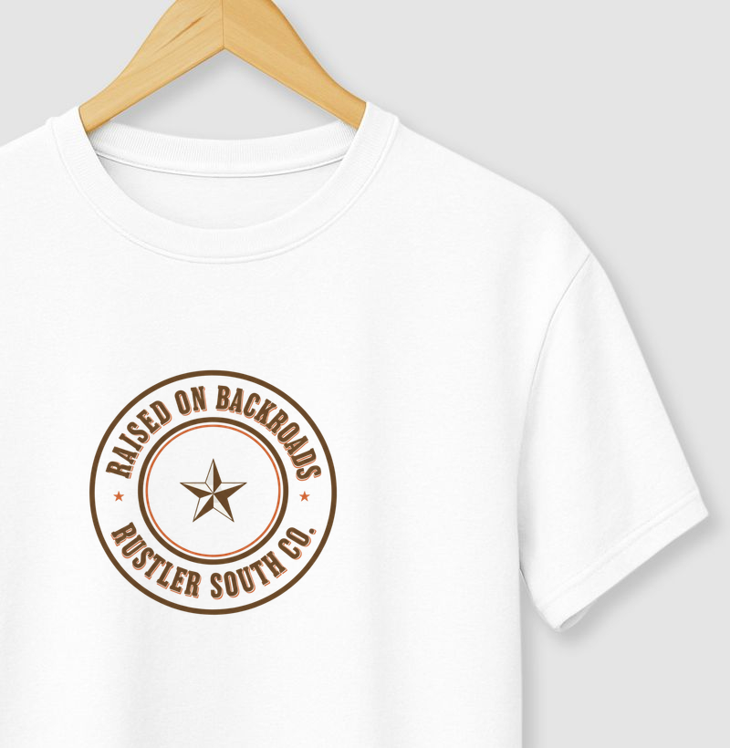 Camiseta Raised on Backroads – Country Roots & Vida na Estrada