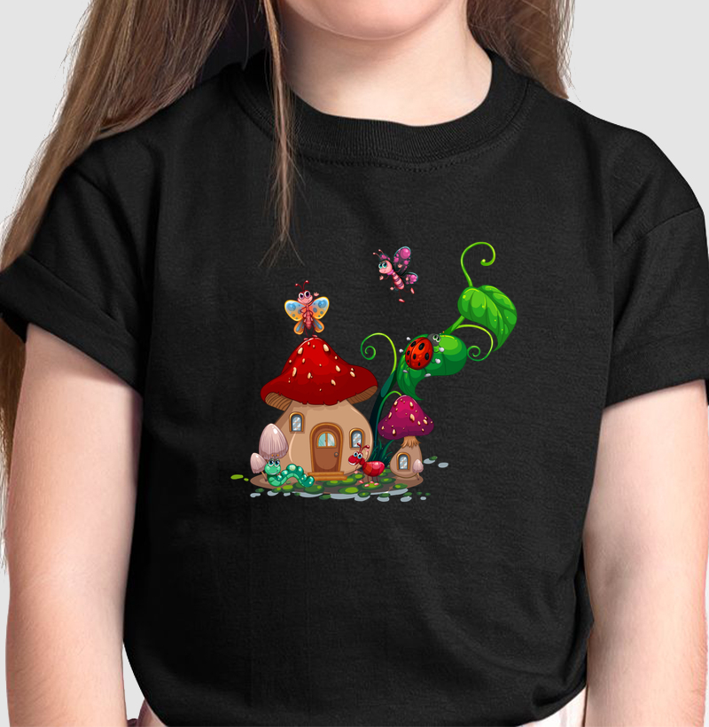 Camiseta Infantil Mundo Encantado . Coleção Kids. Meninos e Meninas. Algodão Premium.