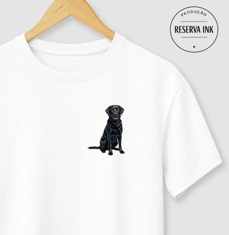 Labrador Preto Minimalista