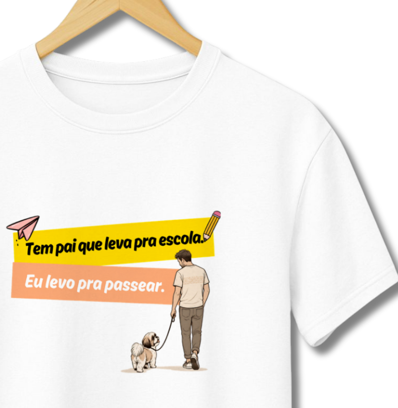 Tem pai que leva pra escola, eu levo pra passear 