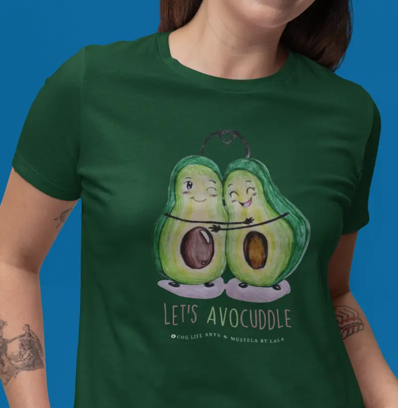 Camiseta Adulto Avocuddle by Larissa Nascimento