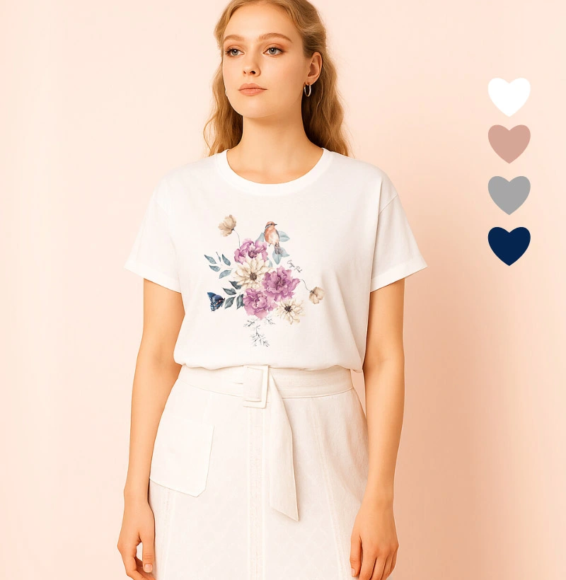 Camiseta Feminina Ilustrada Pássaro, Borboleta e Flores