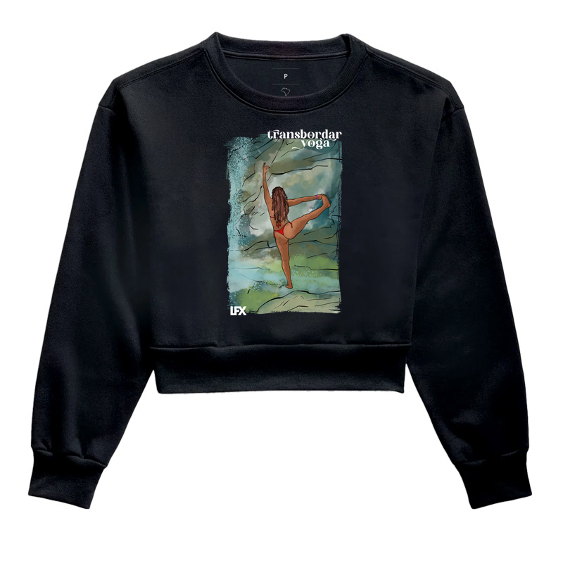 Mulher fazendo Utthita hasta padangusthasana V01