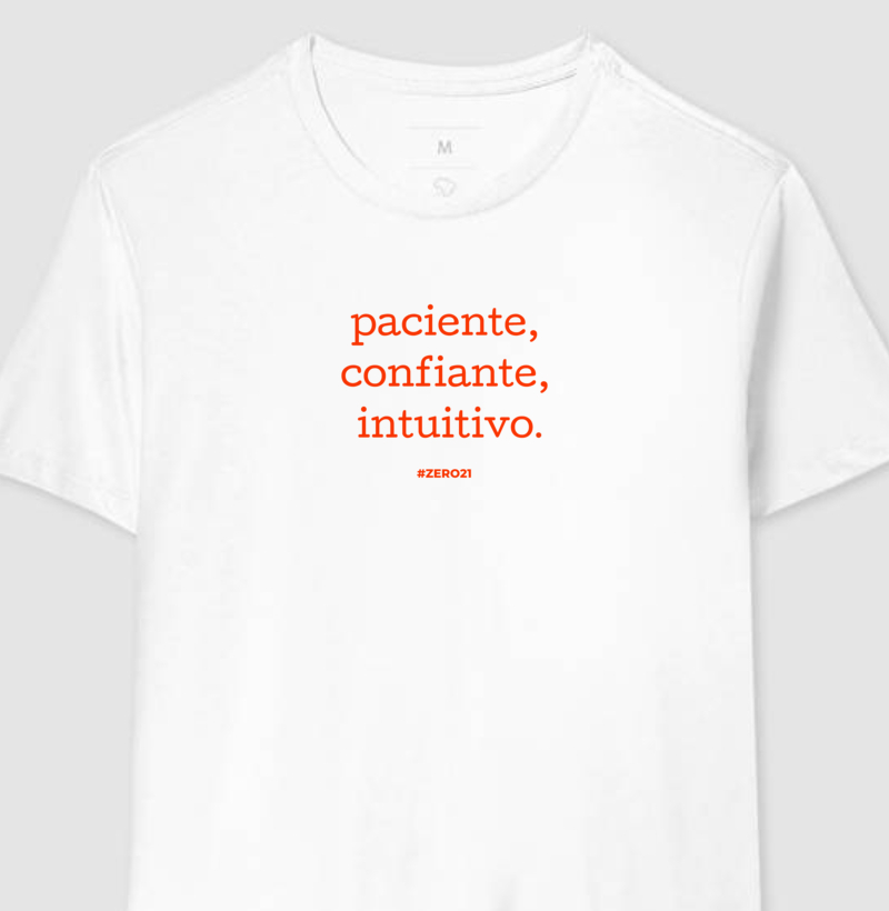 Camiseta Morada