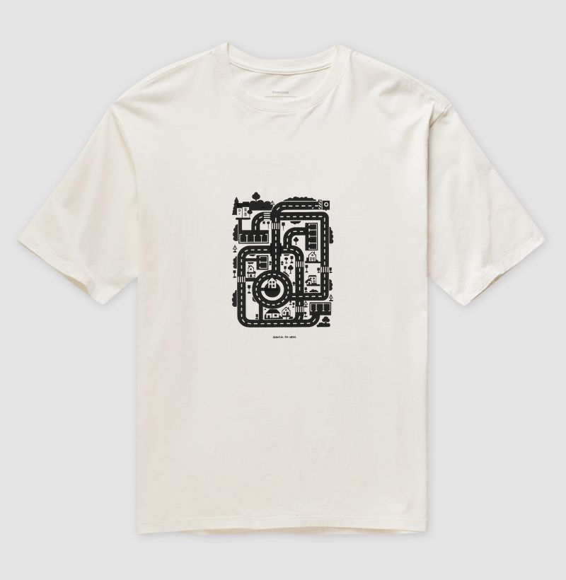 Camiseta Oversized pistinha de brincar 